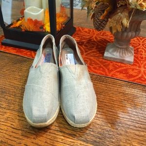 Bob's by Skechers slip on